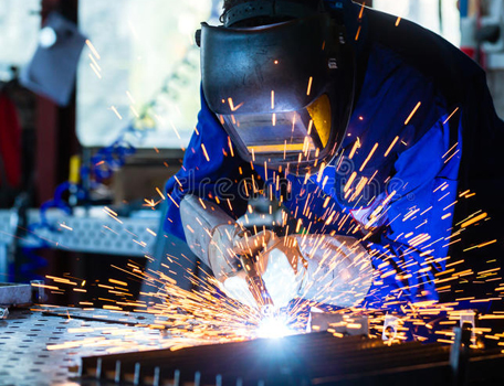 專業(yè)團隊.jpg 專業(yè)團隊.jpg